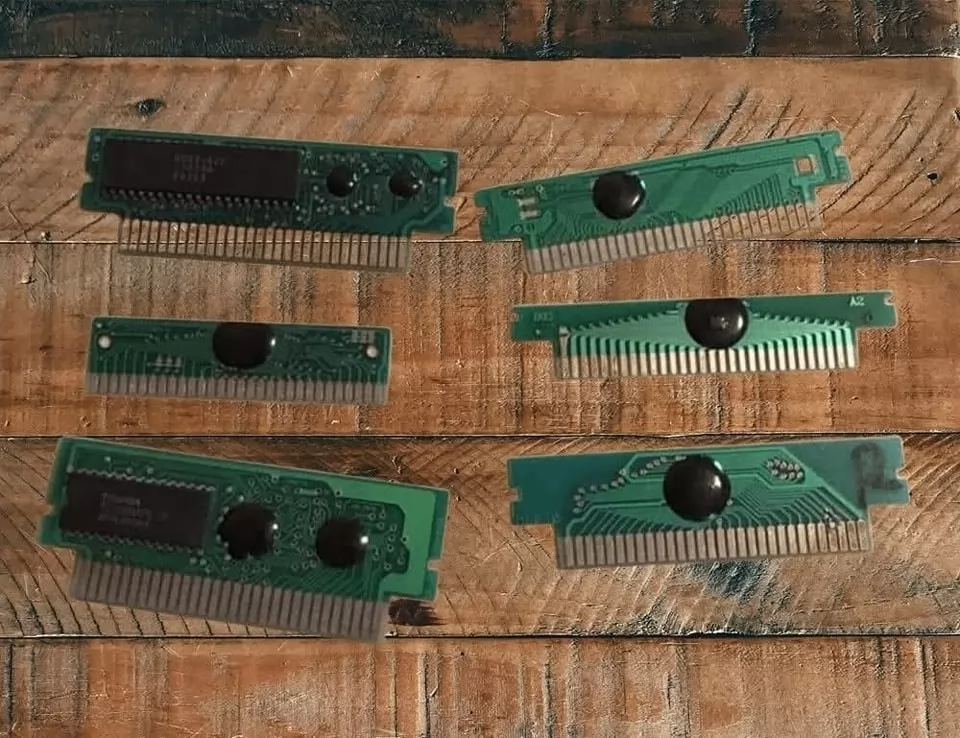 تاريخ الكروت الإلكترونية للألعاب: من البداية إلى الذكريات